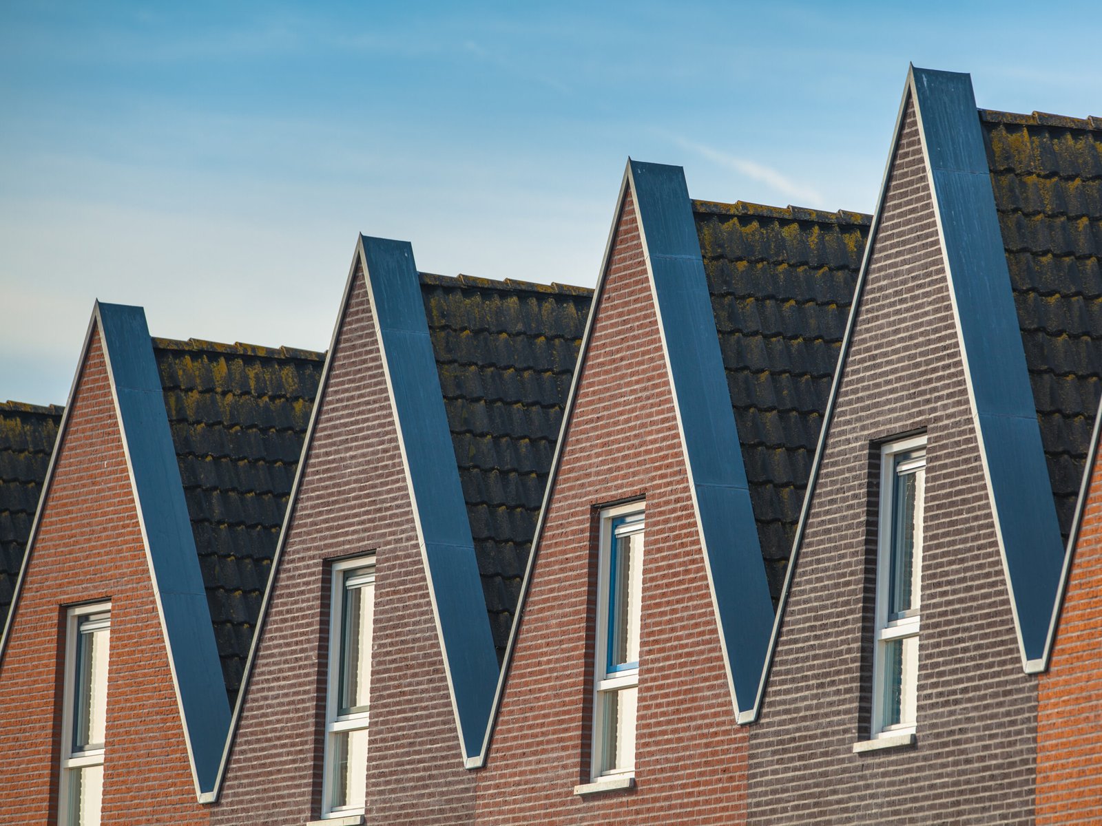 Dakdekker Amersfoort – pannendak renovatie inclusief dakkapel en isolatie